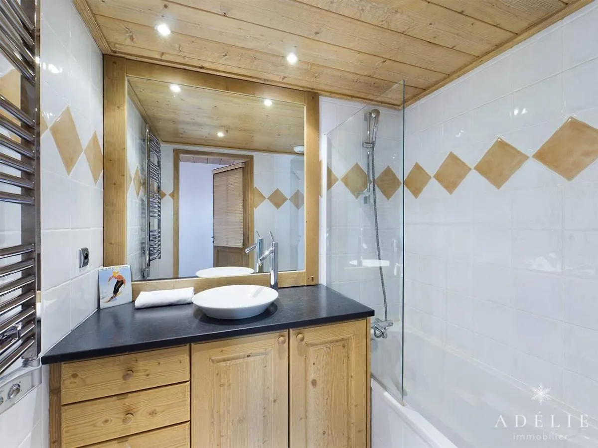 Appartement 3 Pieces Avec Parking Et Wifi A 200M Des Remontees - Fr-1-398-638 Montvalezan Apartment